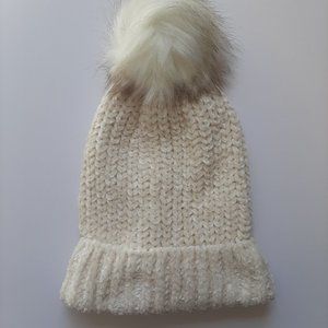 Forever 21 Women's Cream Pompom Beanie Hat
